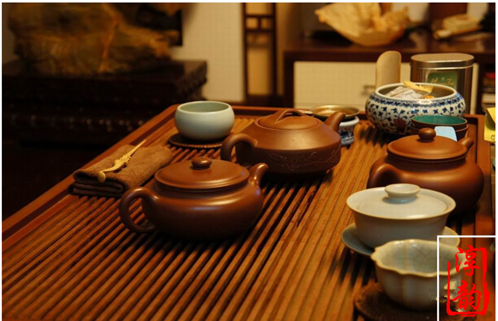 茶杯与茶香，健康生活新选择