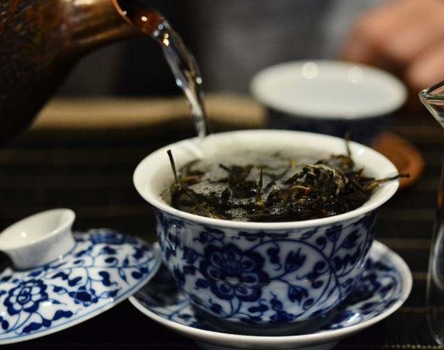 茶香益身心：探索茶叶的养生秘密